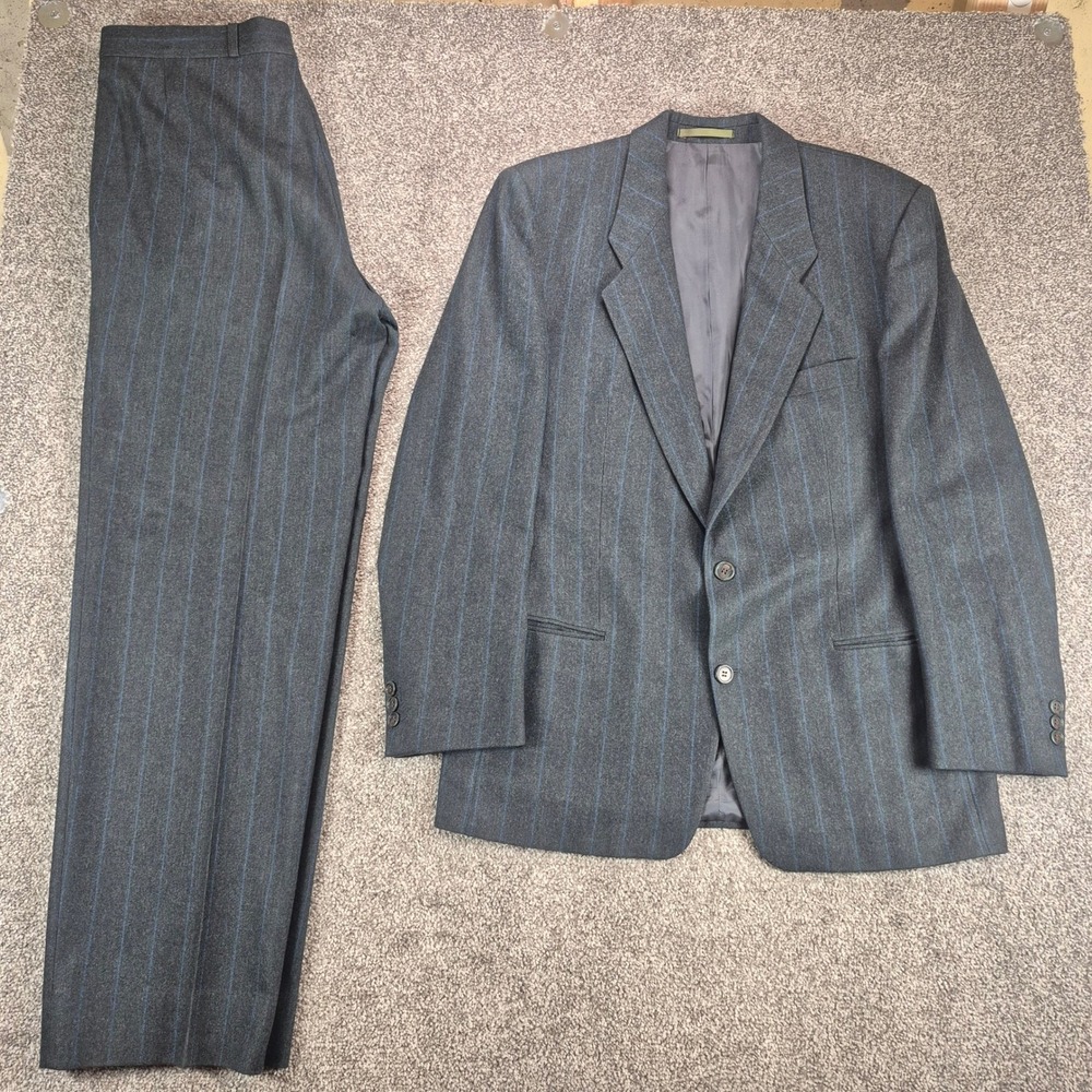 Hugo Boss Suit Mens 40R Gray Blue Pinstripe Wool Pleated Vintage West Germany